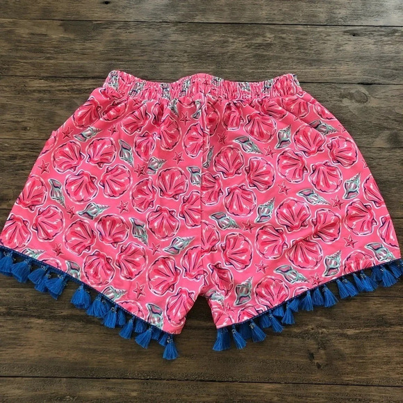 NWT Simply Southern S/M Pink Shell Print Pull On Shorts Tassels Beachy New Star - Picture 7 of 7